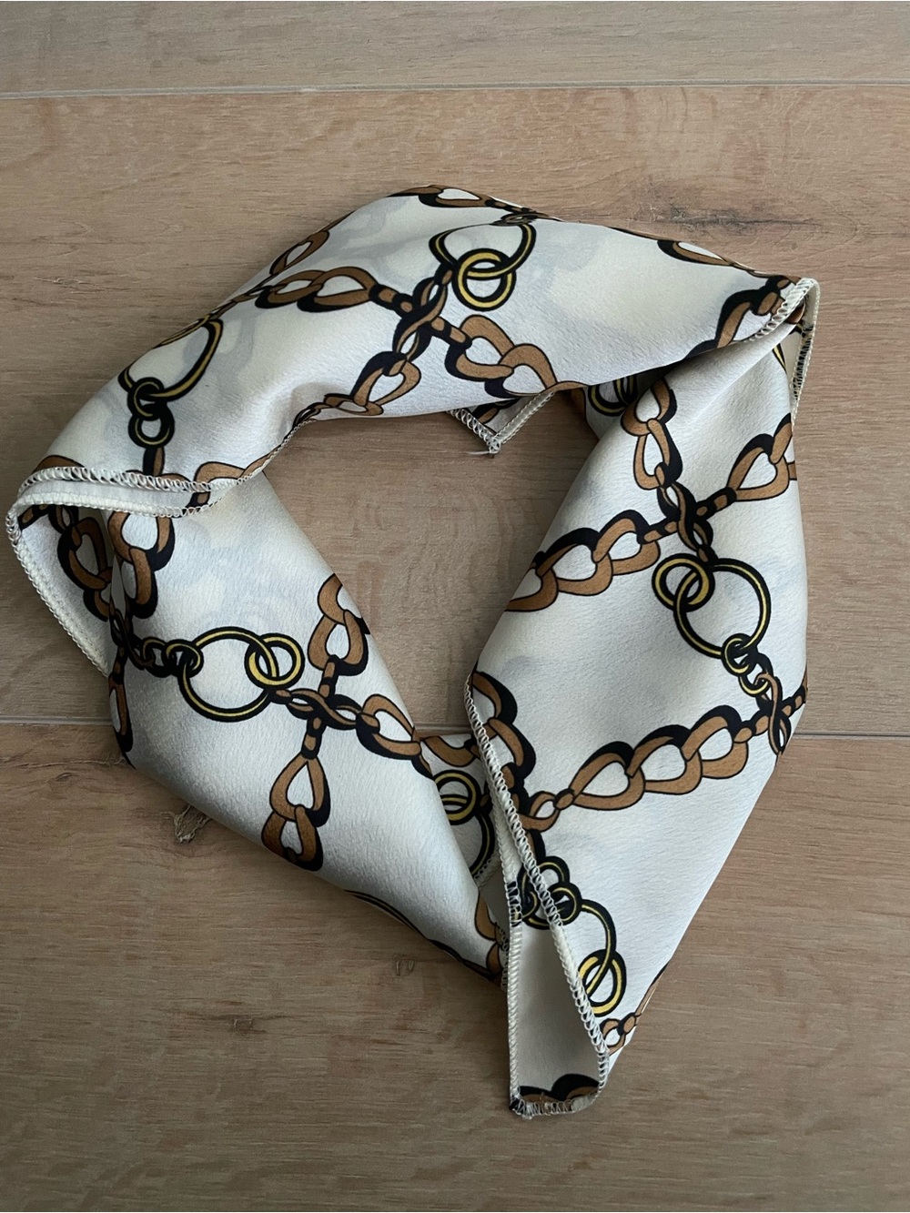 NWOT Cream and Brown Chain Print Silk-Feel Scarf